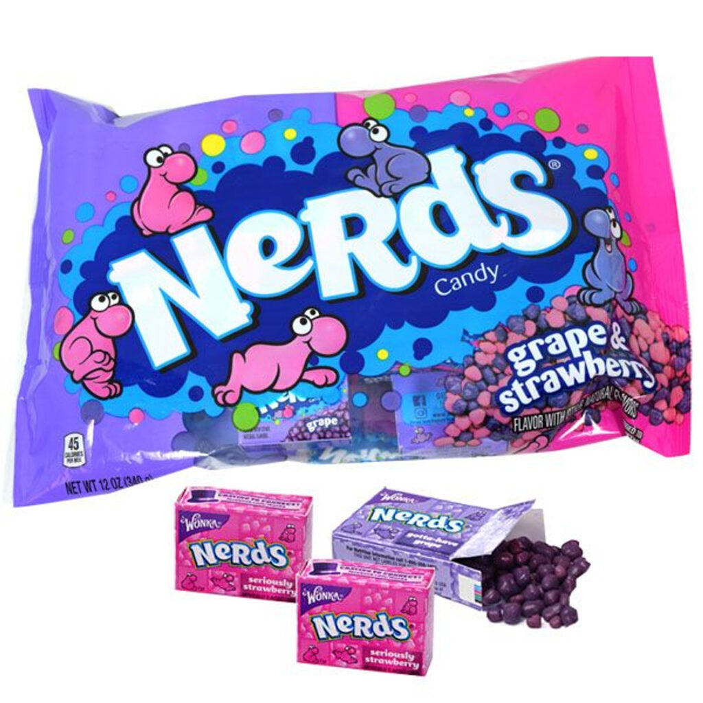 NERDS GRAPE & STRAWBERRY PARTY BAG 340G - Brentcorp Foodservice & Bulk Barn